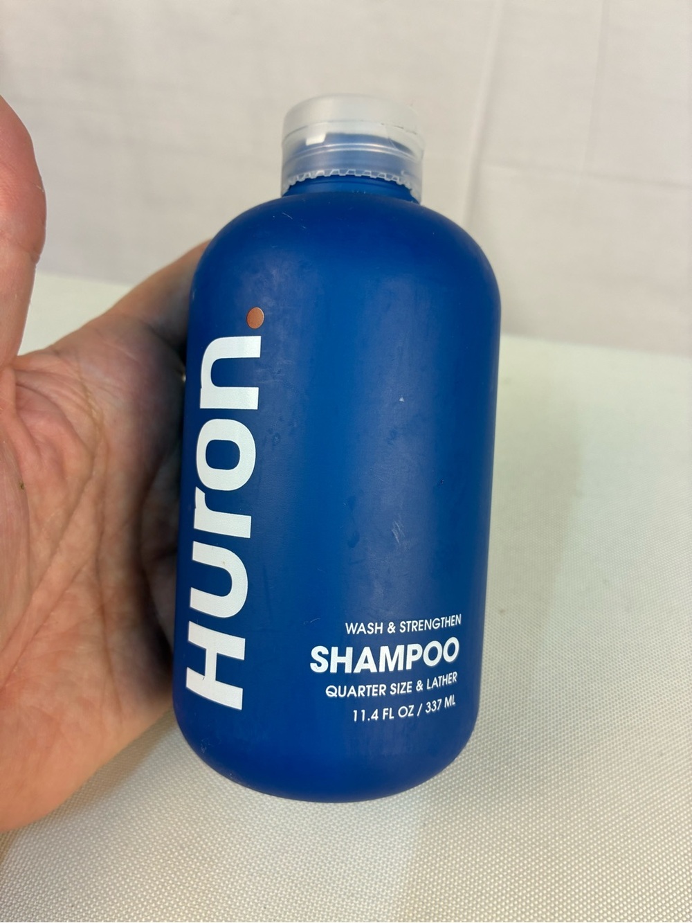 NIP Huron Men Wash & Strengthen Shampoo 11.4 Oz